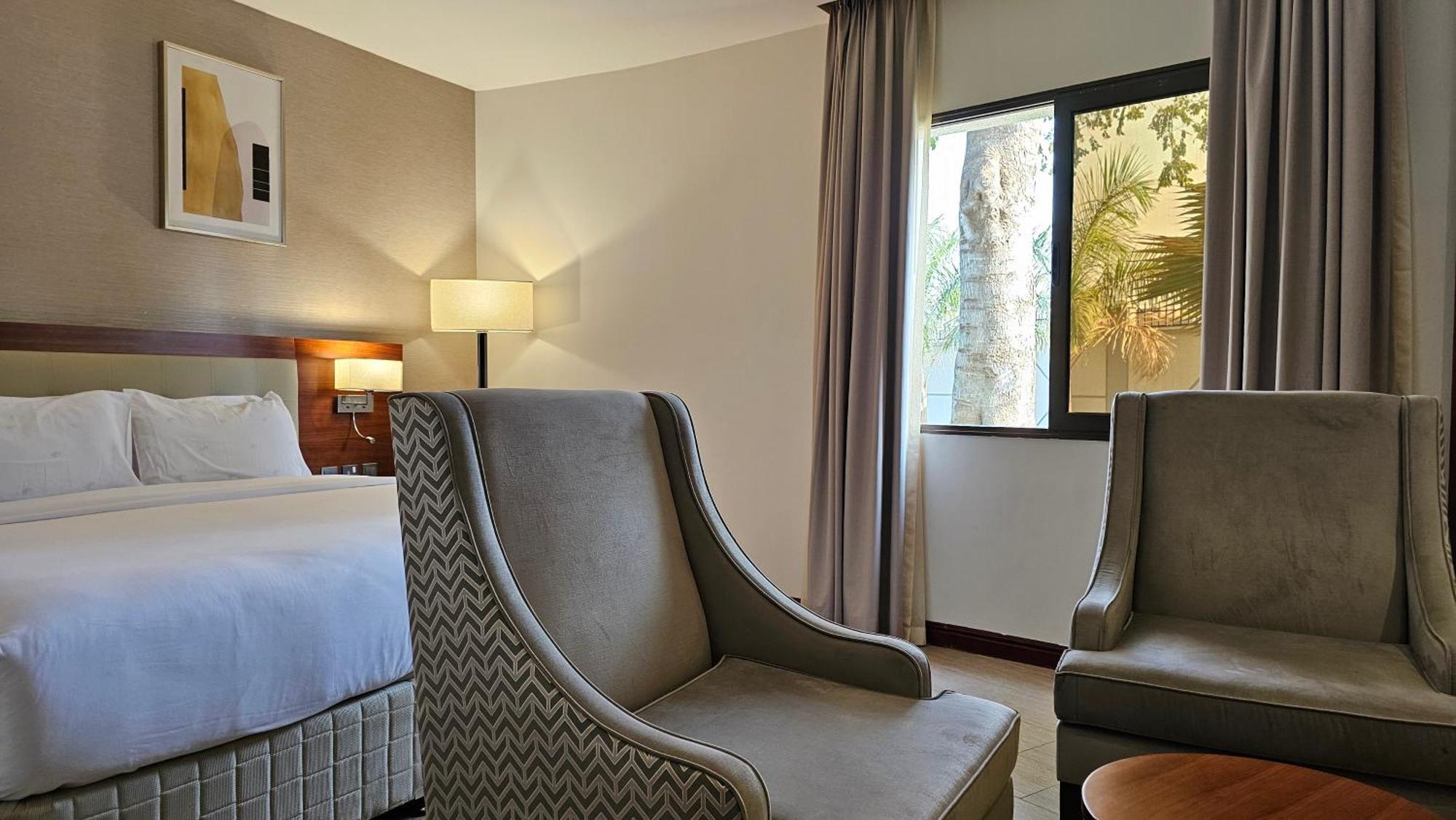 Imperial Plaza Hotel & Resort Djoeba Buitenkant foto