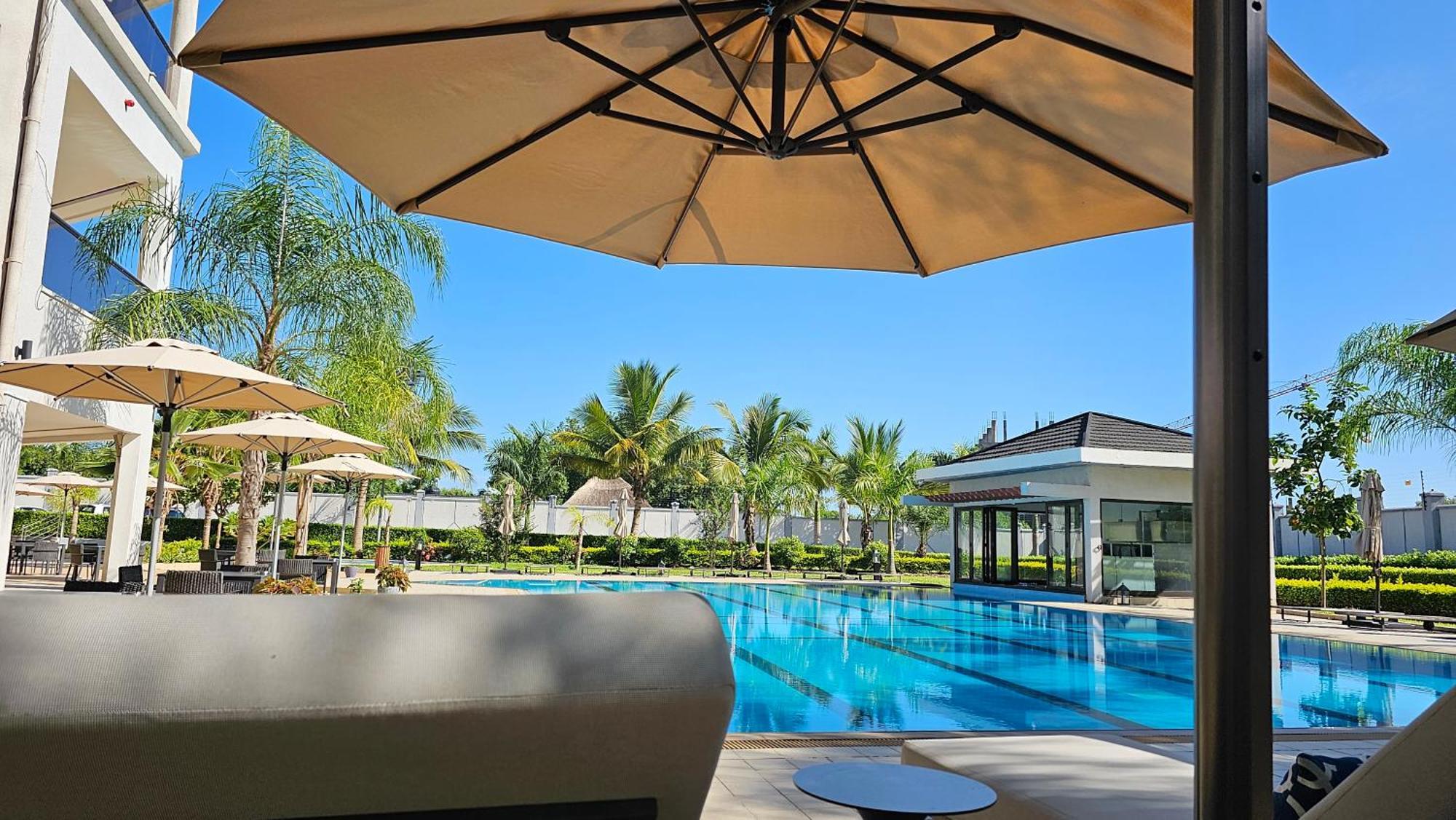 Imperial Plaza Hotel & Resort Djoeba Buitenkant foto